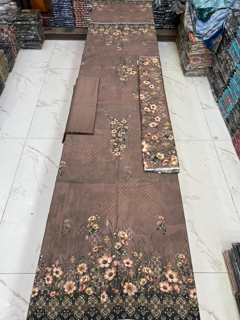 New Arrival! Luxury Fancy Karandi 3-Piece Suit