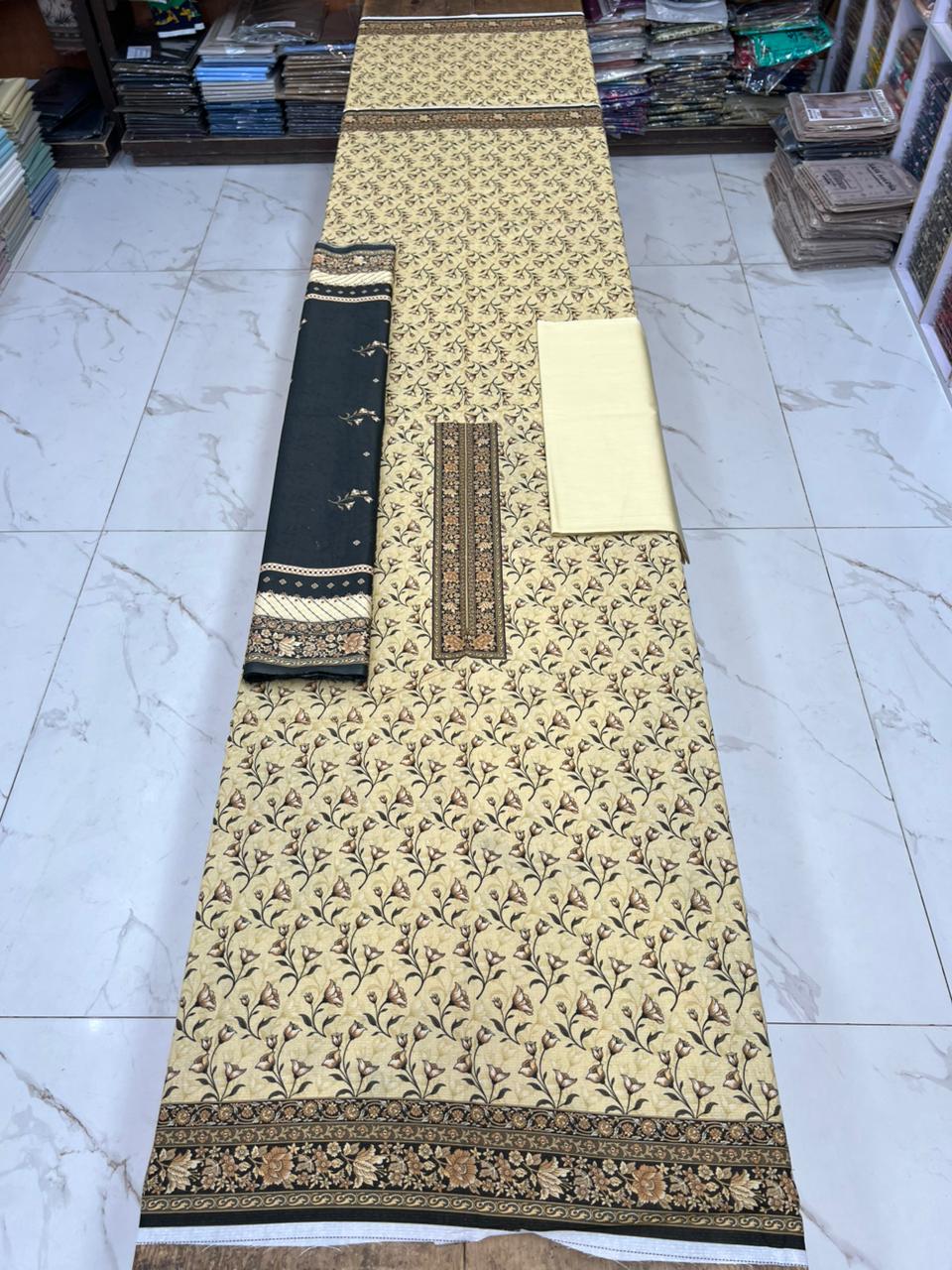 Minakari Lawn 3PC – Adorable Summer Collection