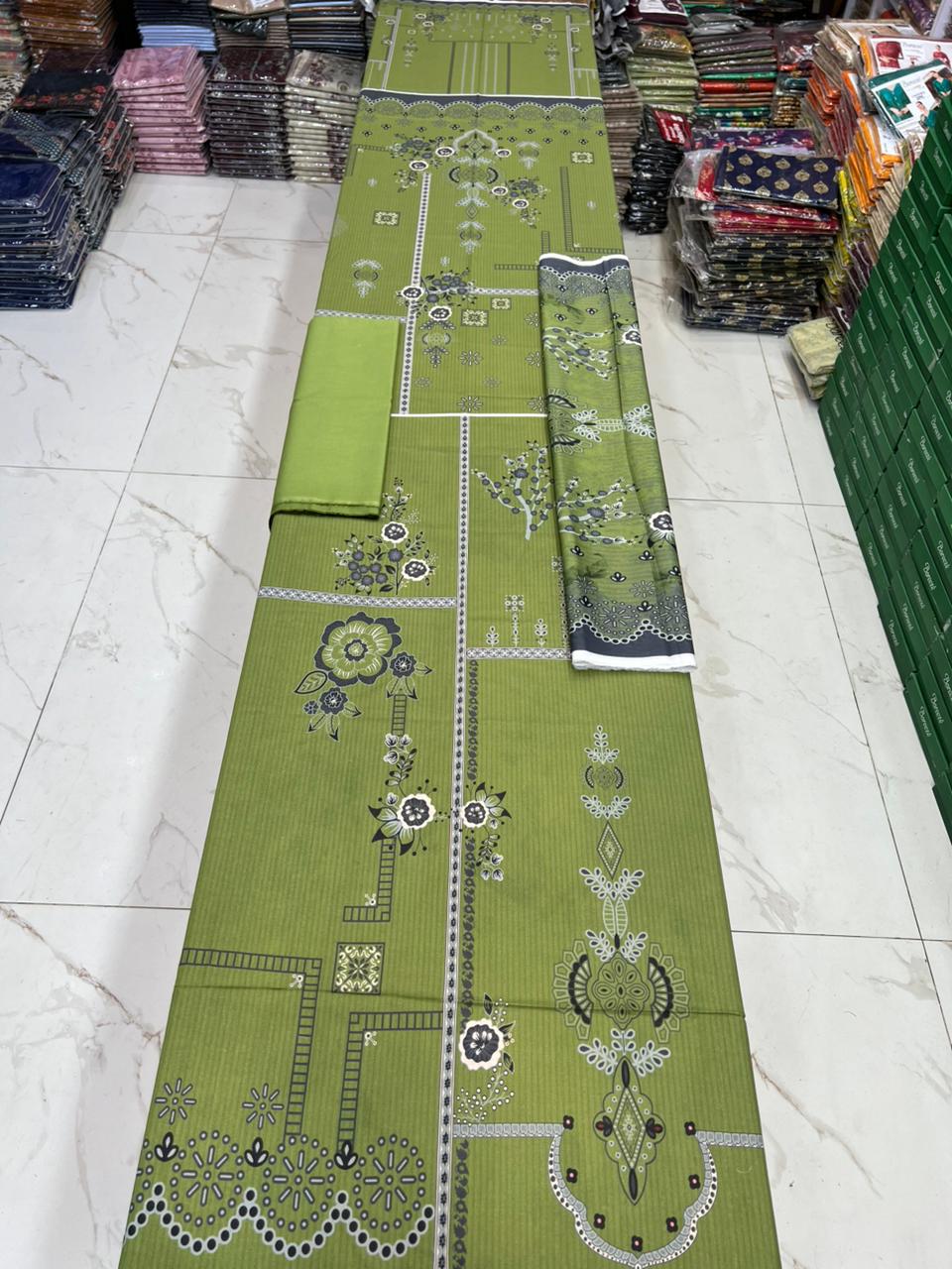 Zarqoon Lawn 3PC – Soft & Elegant Edition