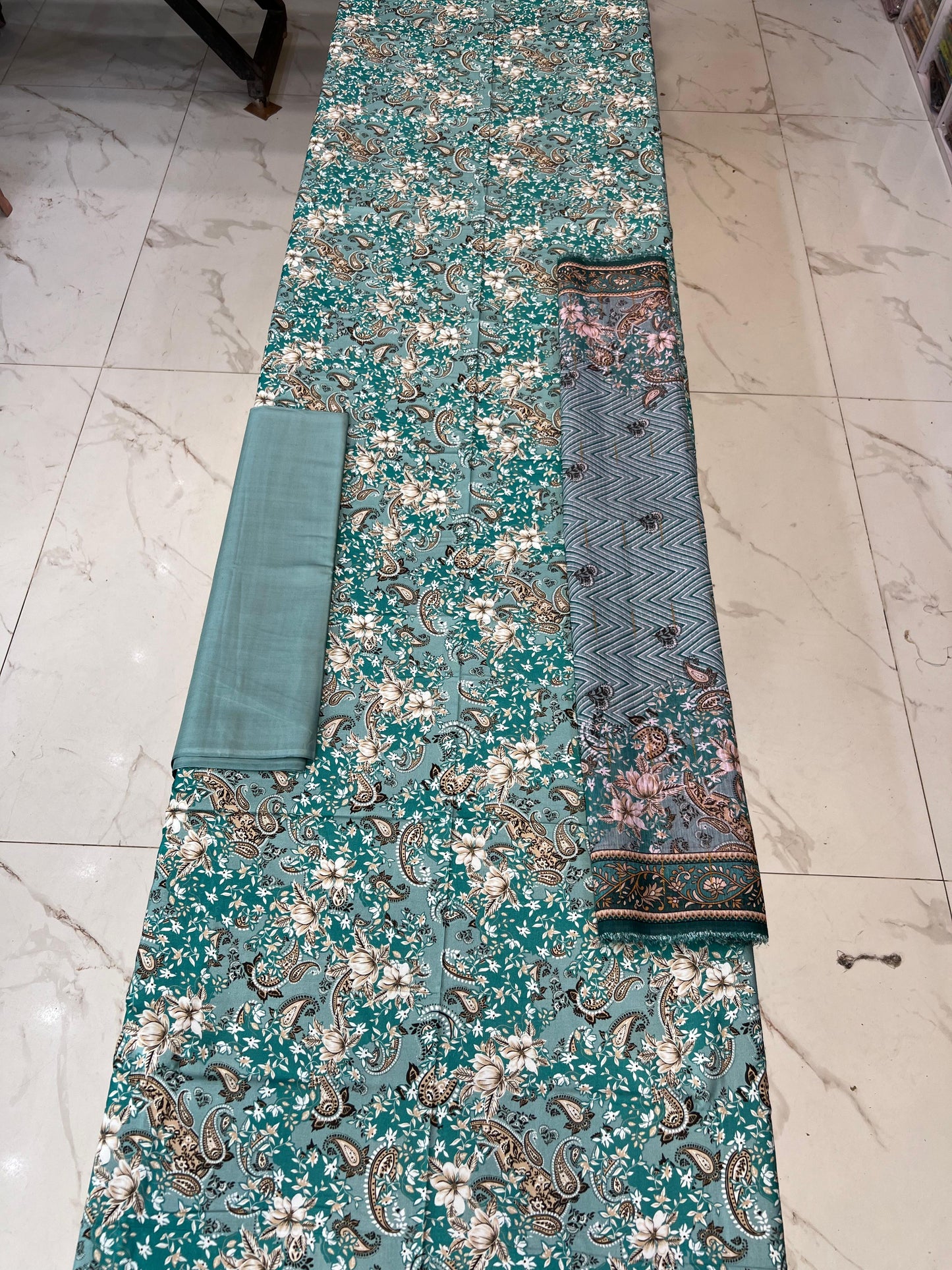 Bana Dora Tarkashi Dupatta Printed Linen 3PC