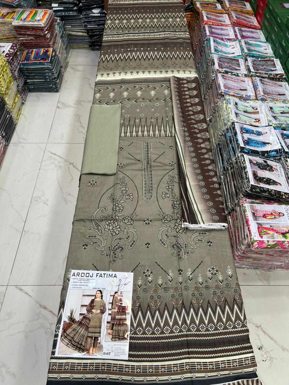 AROOJ FATIMA EMB Lawn – Original 3PC