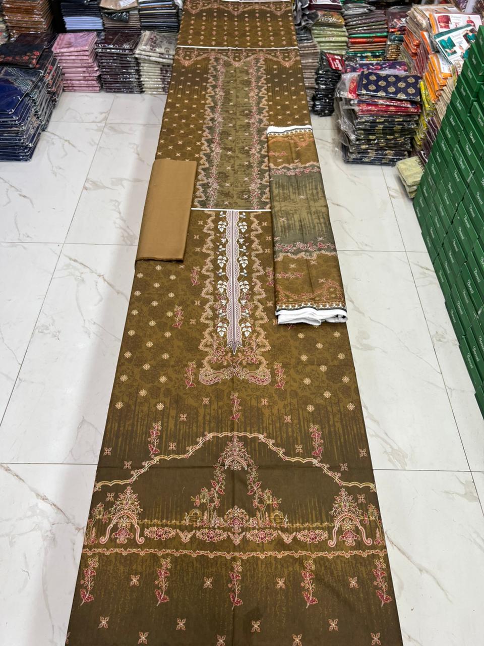 Zarqoon Lawn 3PC – Soft & Elegant Edition