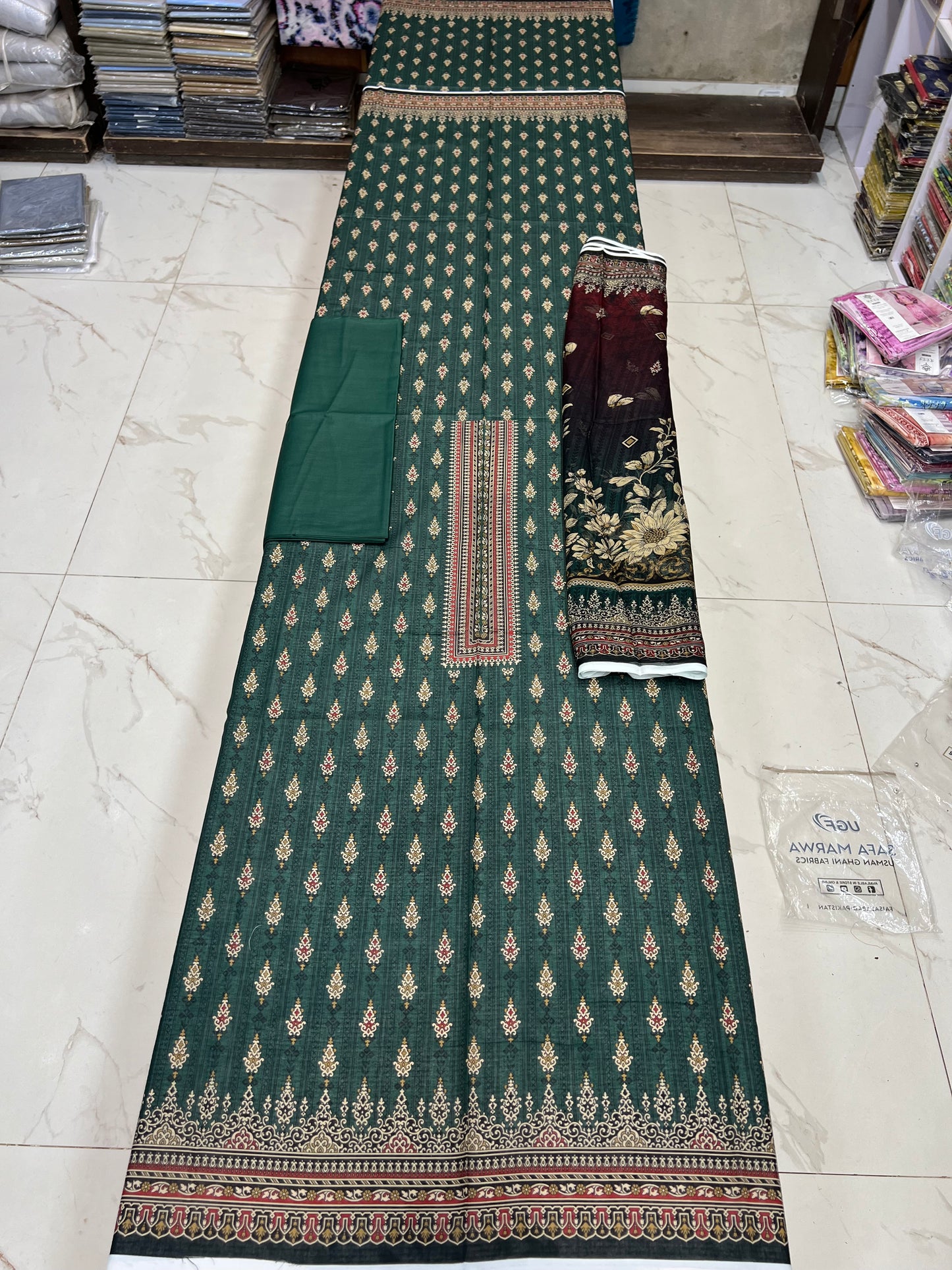 Neelofer Lawn 3PC – Premium Summer Collection
