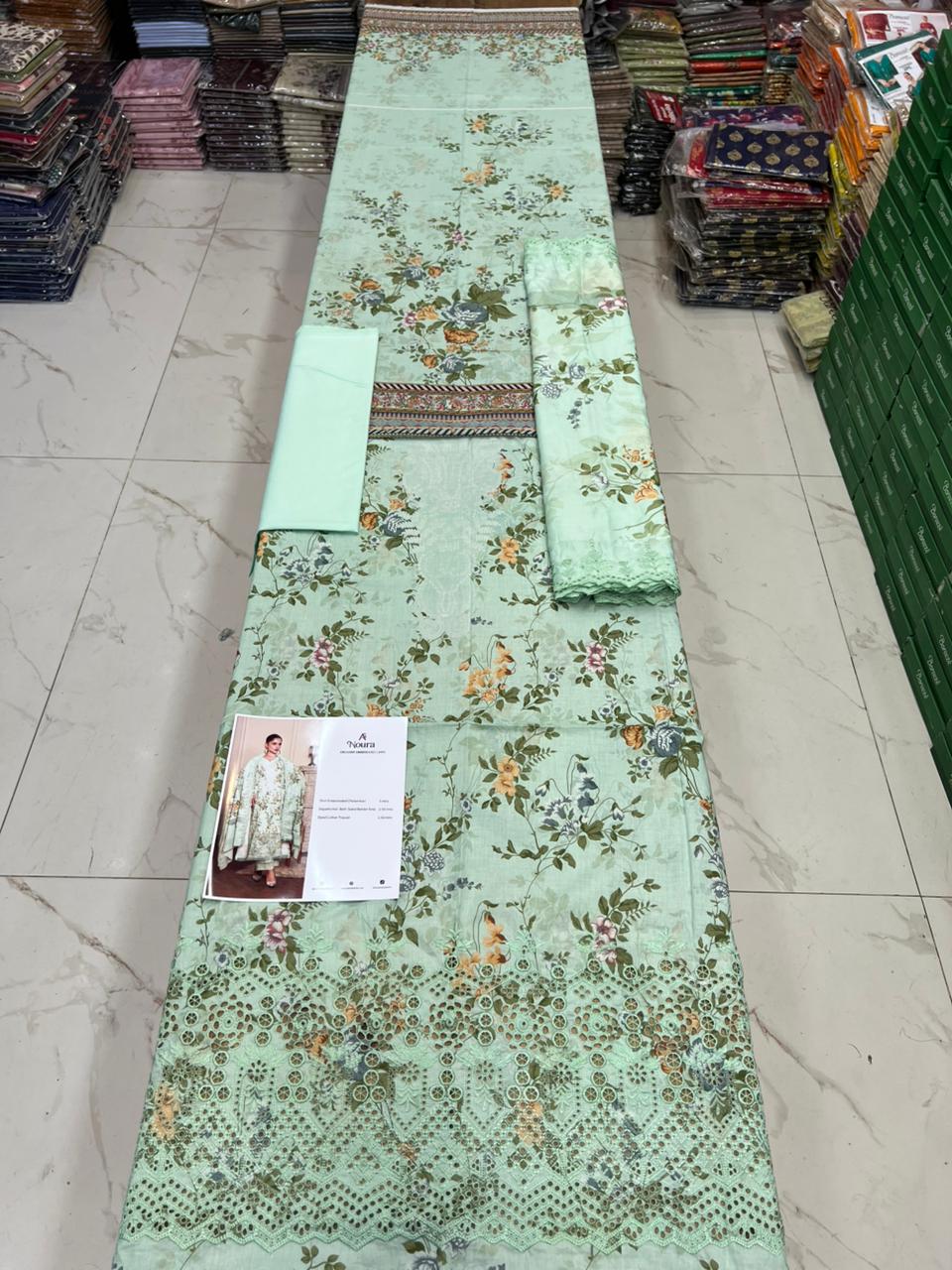 Bat'ha Embroidered Collection – Lawn Luxury 3PC