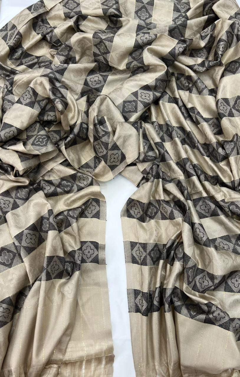 Pashmina & Buntti Shawls