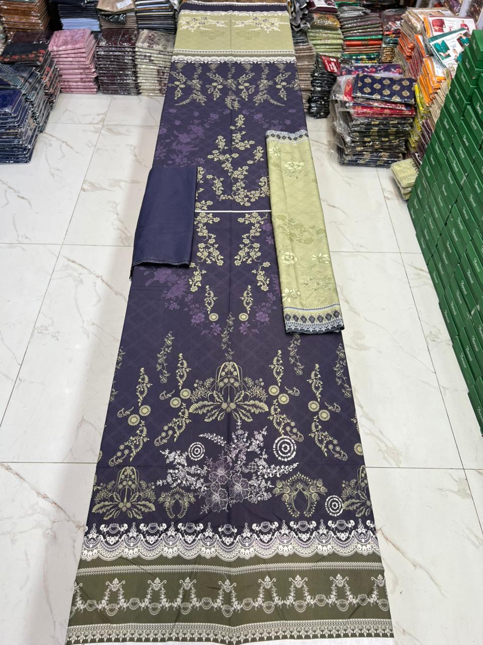 Zarqoon Lawn 3PC – Soft & Stylish Edition