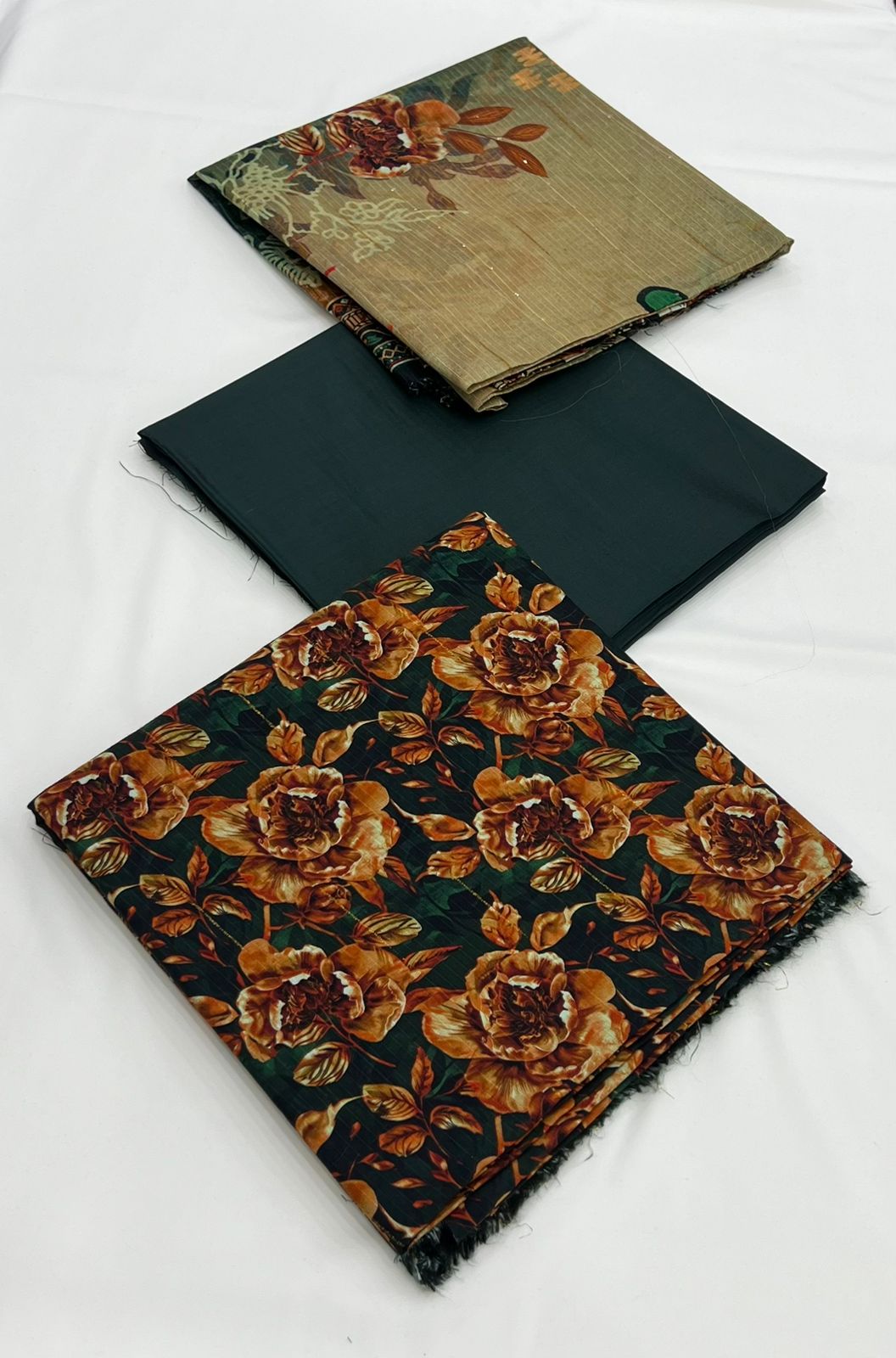 Bana Dora Tarkashi Linen