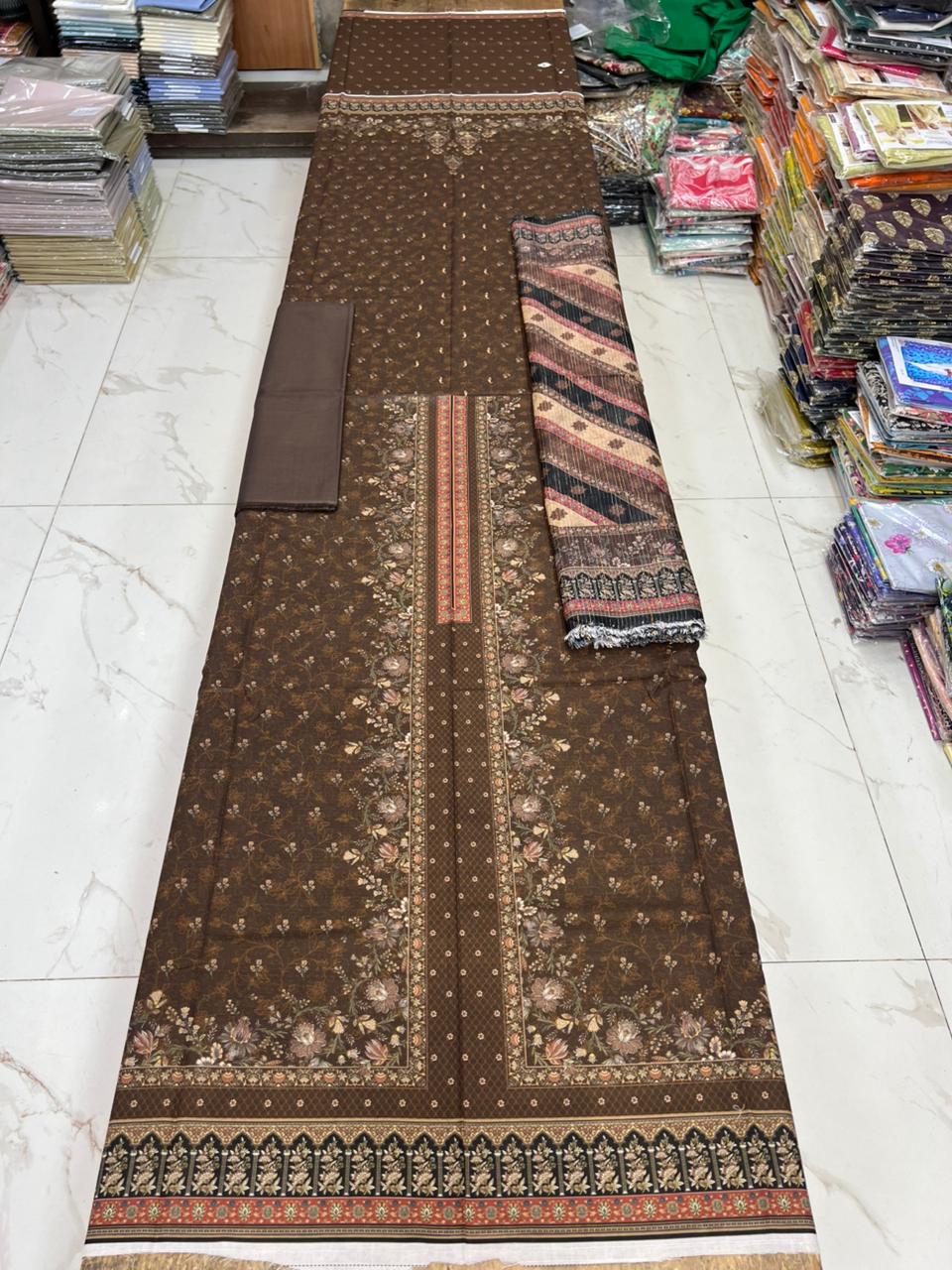 Almas Premium Bana Dora Lawn 3PC | Tarkashi Dupatta
