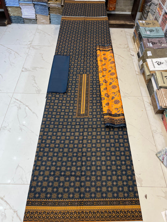 Almas Bana Dora Tarkashi Lawn