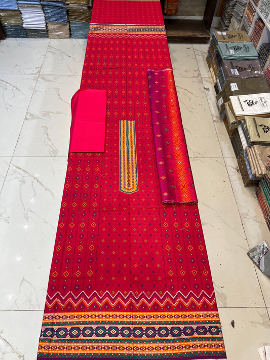 Almas Bana Dora Tarkashi Lawn