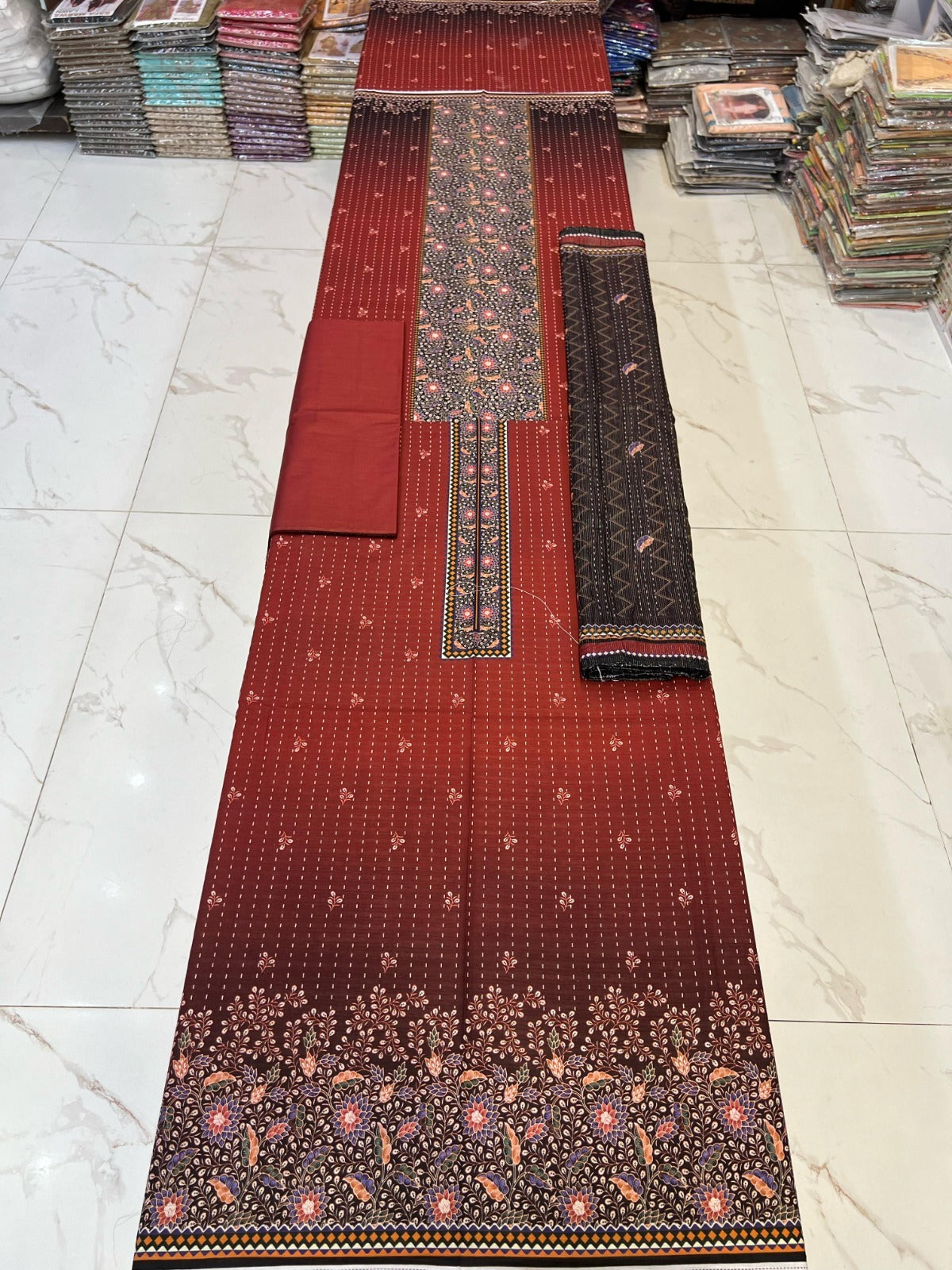 Almas Premium Bana Dora Lawn 3PC | Tarkashi Dupatta