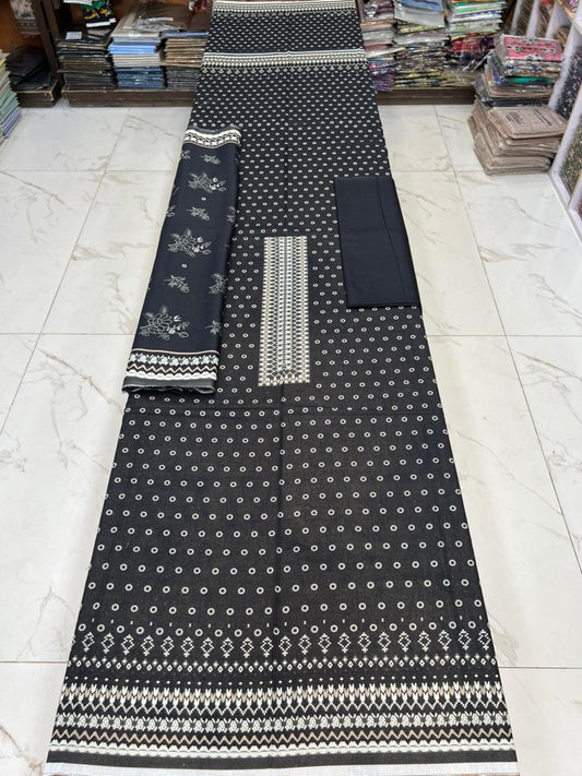 Minakari Lawn 3PC – Adorable Summer Collection