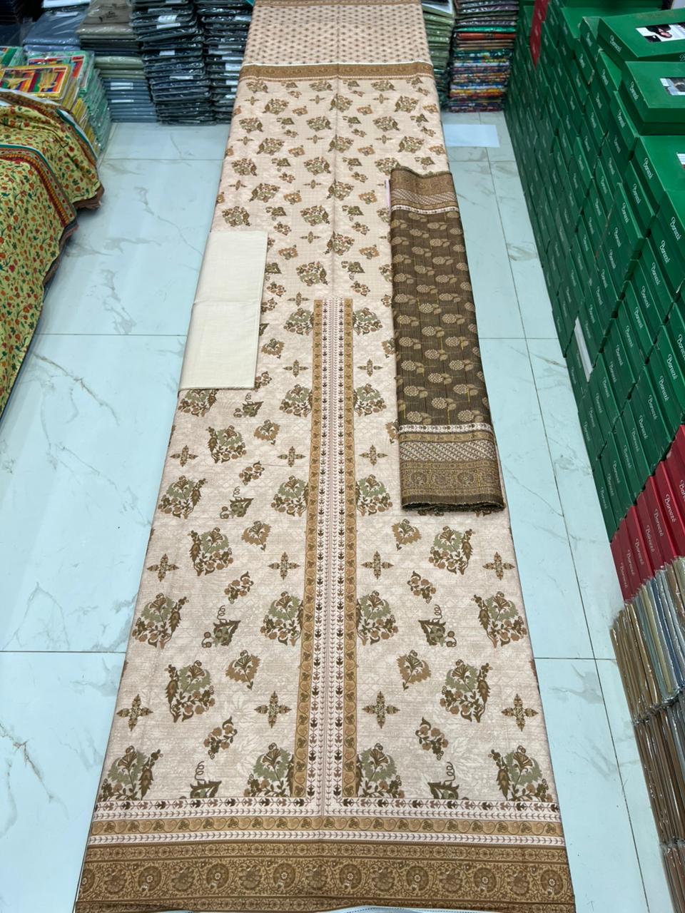 Almas Premium Bana Dora Lawn 3PC | Tarkashi Dupatta