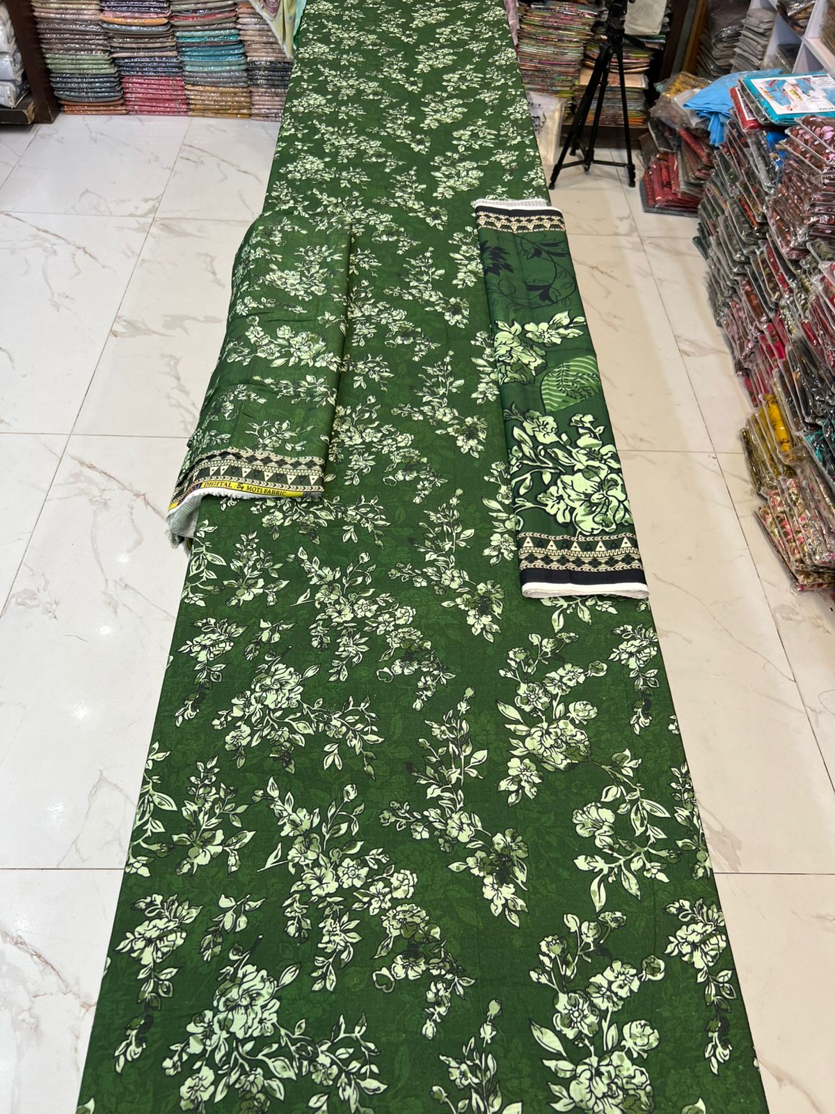 Signature Collection BANA DORA LINEN 3PC 2025-26