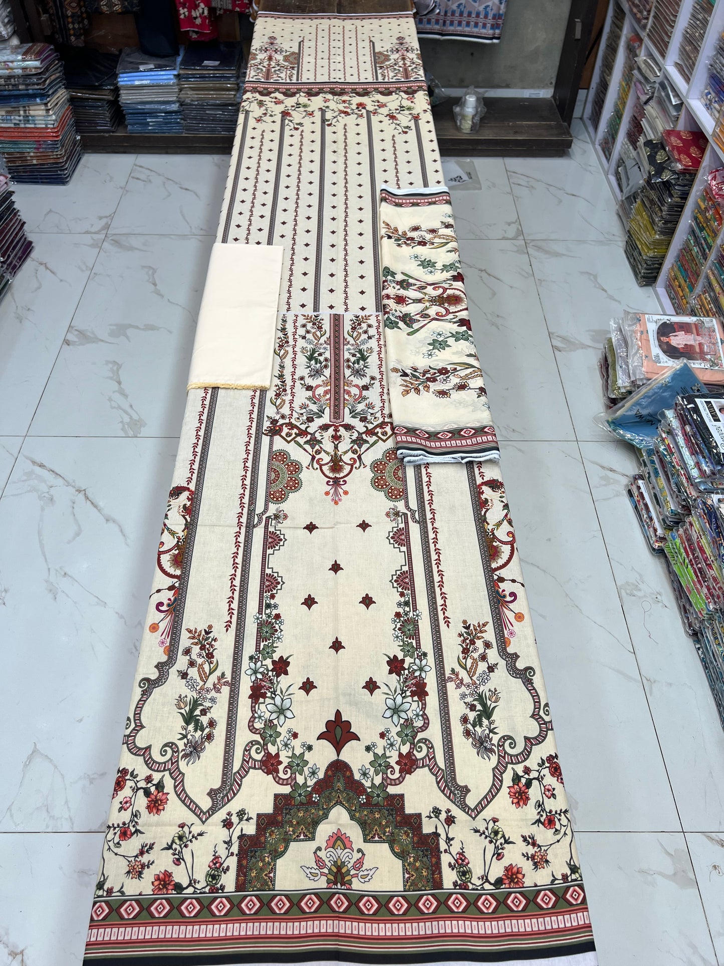 Zarqoon Lawn 3PC – Soft Edition