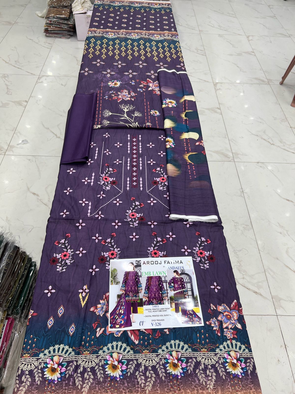 AROOJ FATIMA EMB Lawn 3PC